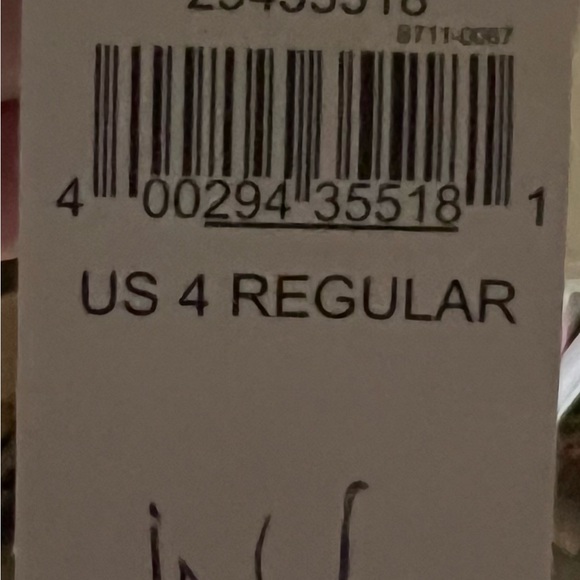 American Eagle Outfitters Tomgirl White Cropped Jeans - Picture 5 of 5